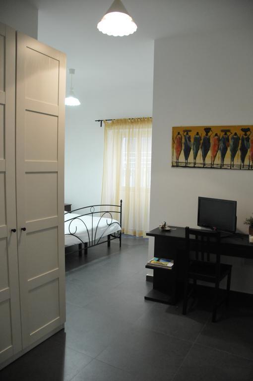 B&B Largo Barile Caltanissetta Buitenkant foto