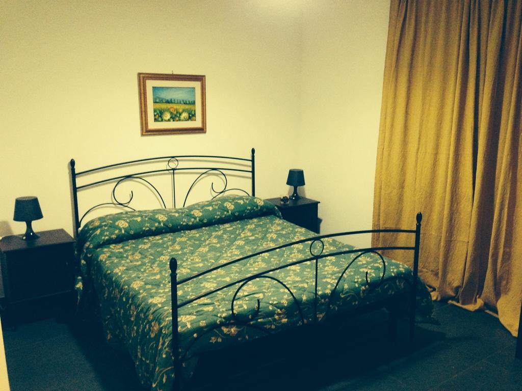 B&B Largo Barile Caltanissetta Kamer foto